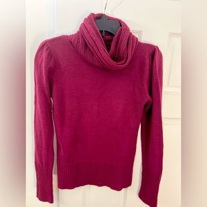 Knit design berry sweater